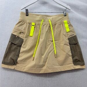 EUC Lululemon Multi-Pocket Cargo High Rise Hiking Skirt Skort Prosecco size 8